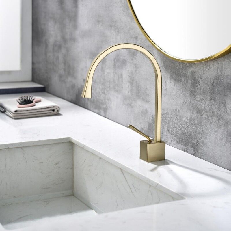 Luxury-Wash-Basin-Faucet-Single-Handle-Brushed.jpg
